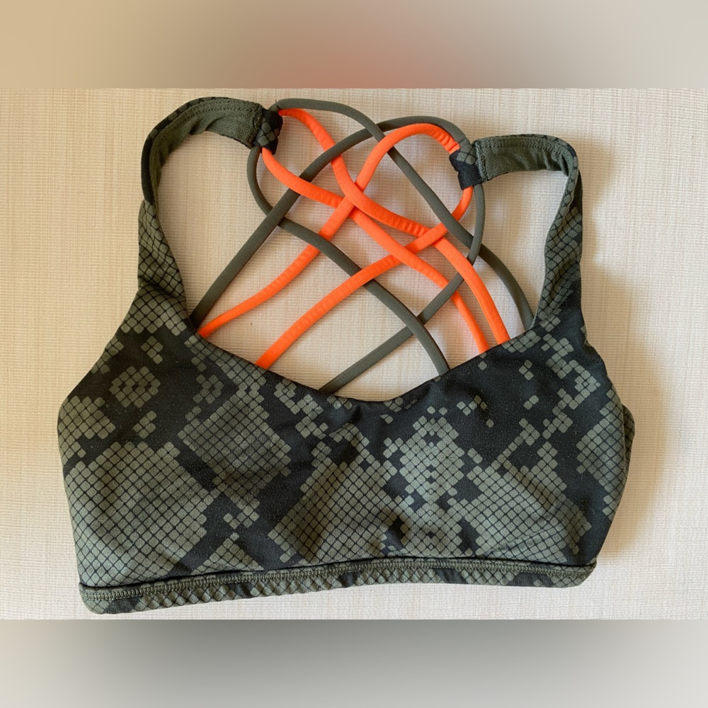 Lululemon Sports Bra